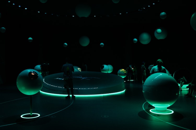 12v變5v手機(jī)充電器制作,第2張 12v變5v手機(jī)充電器制作,第2張